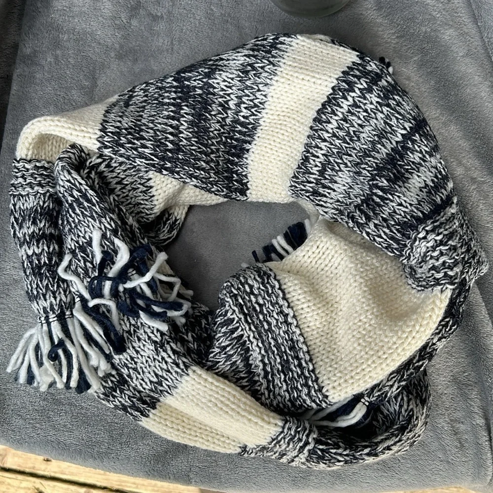 LOFT Sweater Scarf